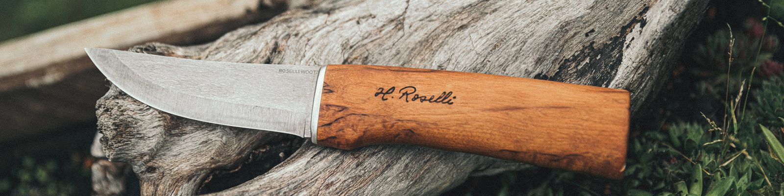 Lgendäres UHC RW200 Jagdmesser in der Natur