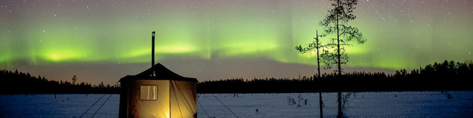 Zeltsauna in nordischer Winterlandschaft