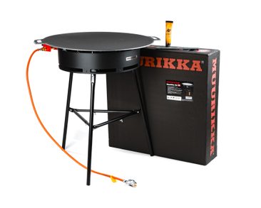 Muurikka-Kochset-Groß-78cm-Grillpfanne-50cm-Gasbrenner Studioaufnahme