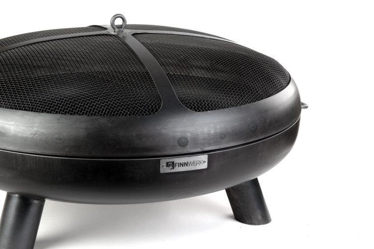 Funkenfang Lauri Auf Feuerschale Harri Studioaufnahme Funkenfang Lauri Auf Feuerschale Harri Studioaufnahme